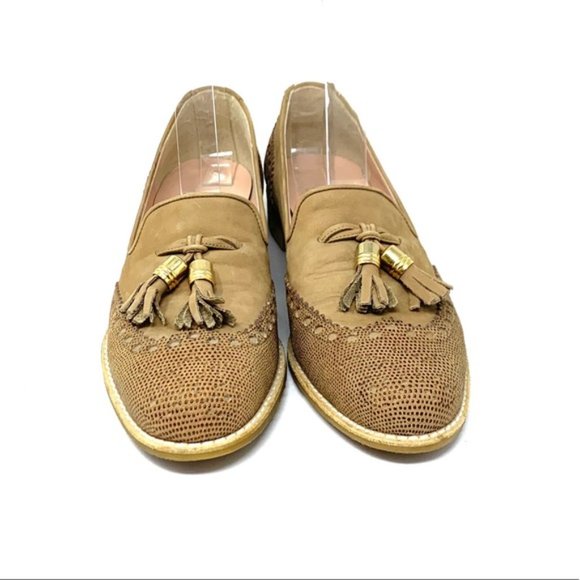 EUC Stuart Weitzman Leather Suede Tassle Wingtip Slip-On Loafer